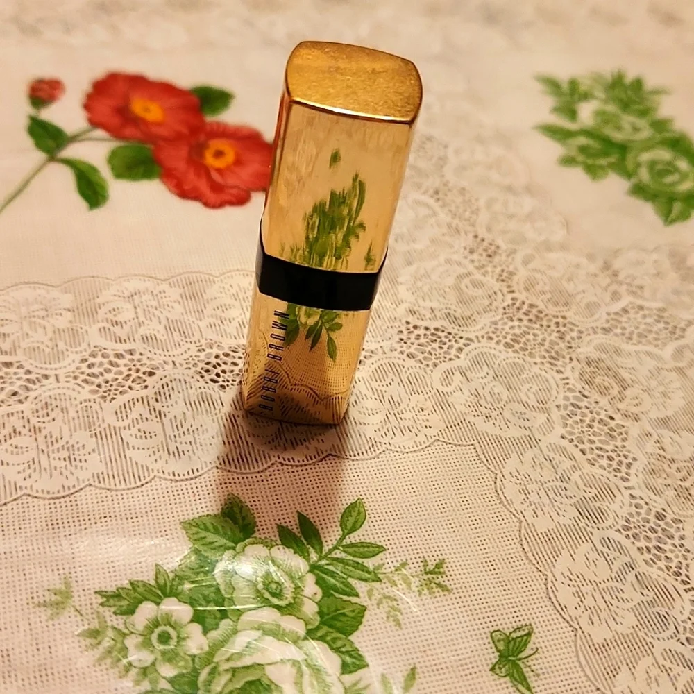 NWT BOBBI BROWN